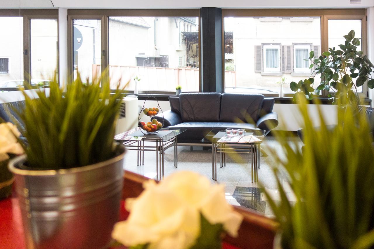 Kontaktlos Hotel Am Kappelberg Kontaktlos Fellbach Exteriér fotografie